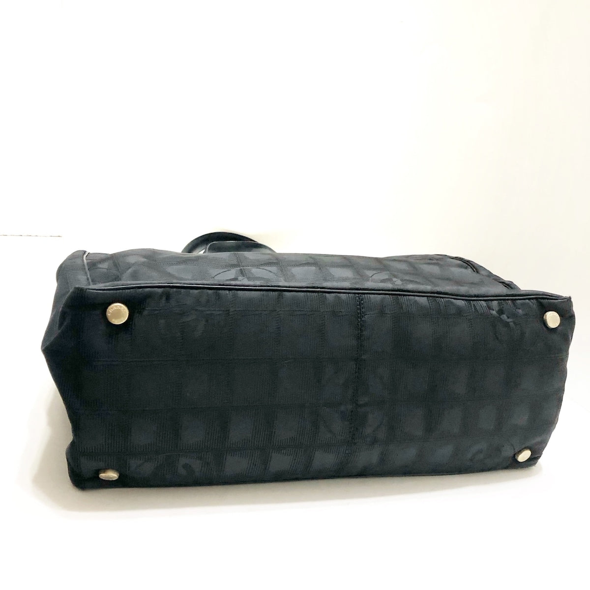 Chanel Travel line
