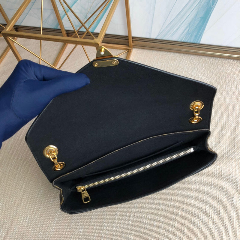Louis Vuitton Luxury Bags 1790