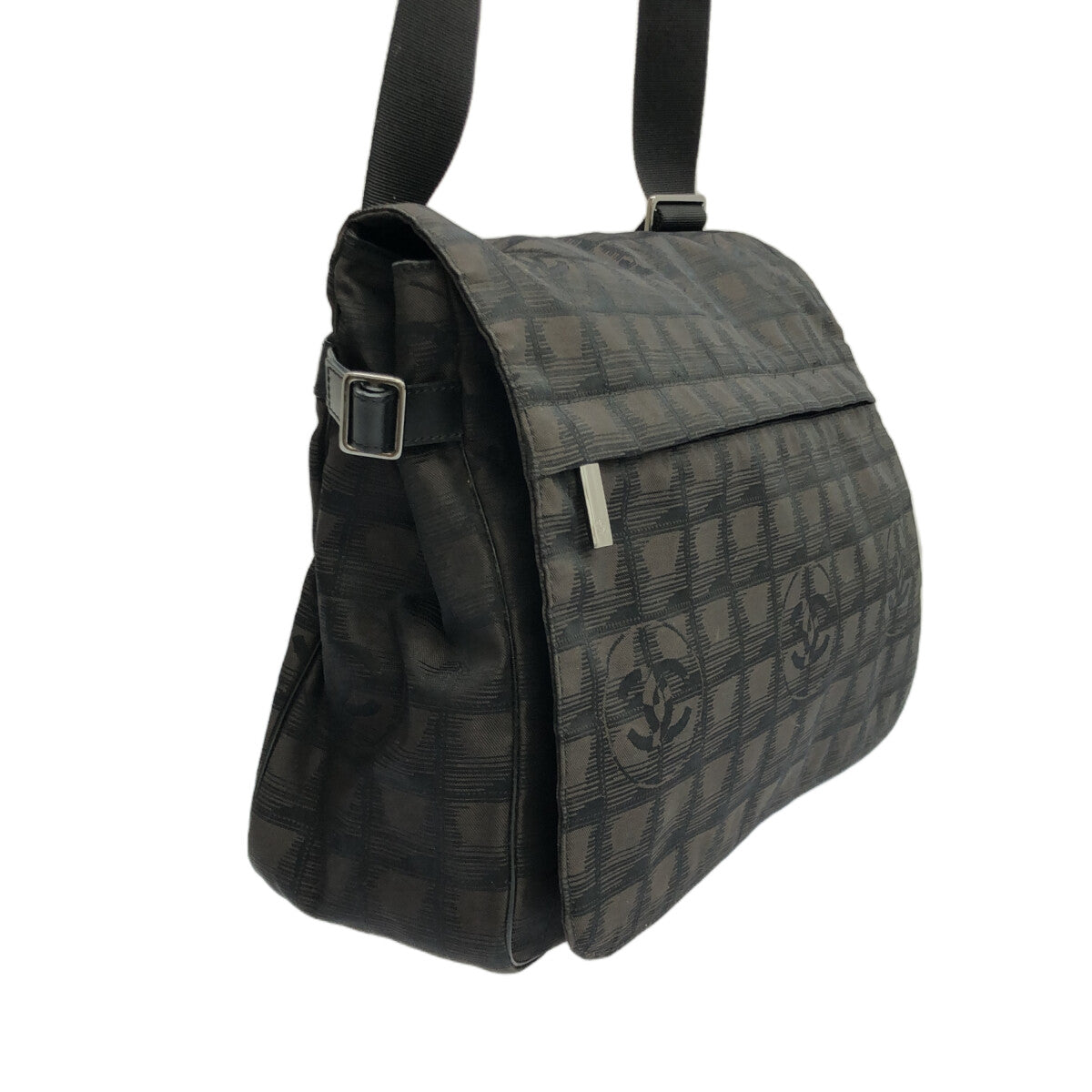 Chanel Travel line