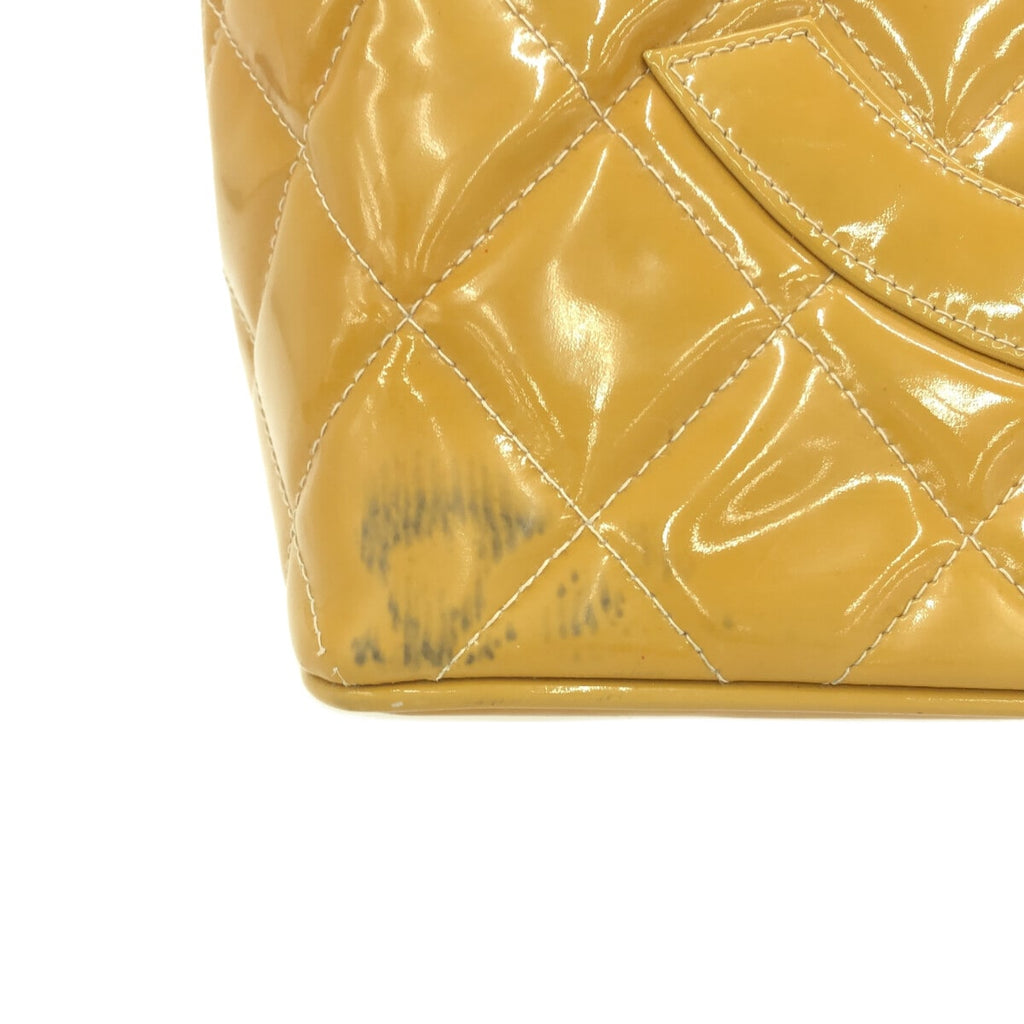 Chanel Medaillon
