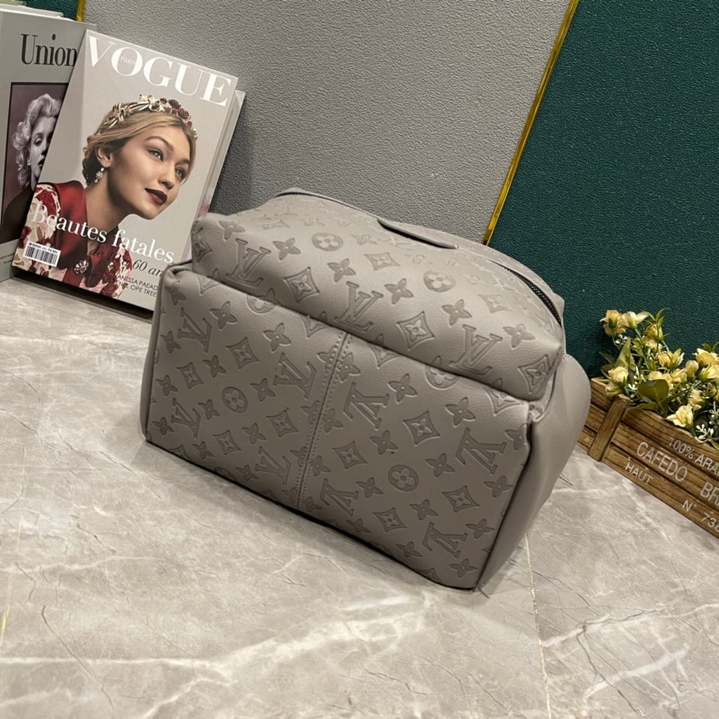 Luxury Bags Louis Vuitton  856