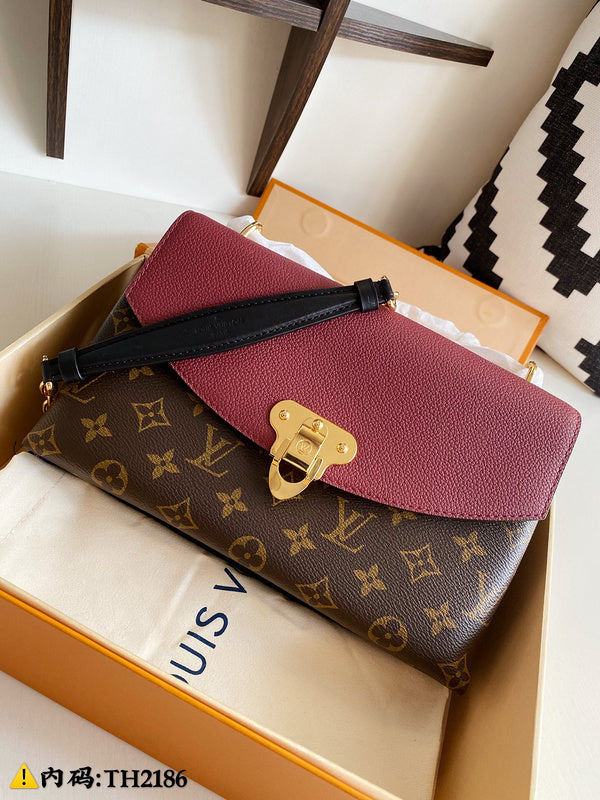 Louis Vuitton Luxury Bags 2645