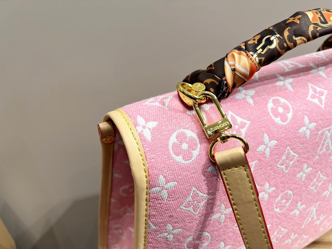 Luxury Bags Louis Vuitton  728