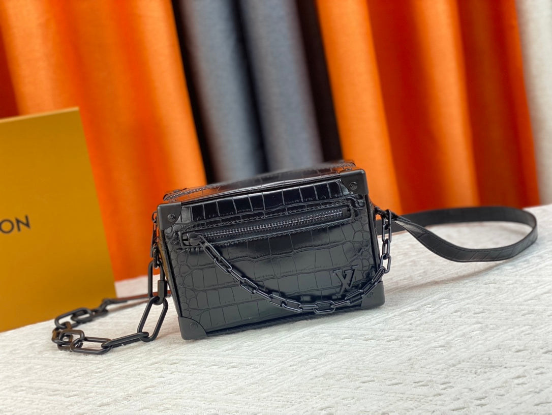 Luxury Bags Louis Vuitton  741