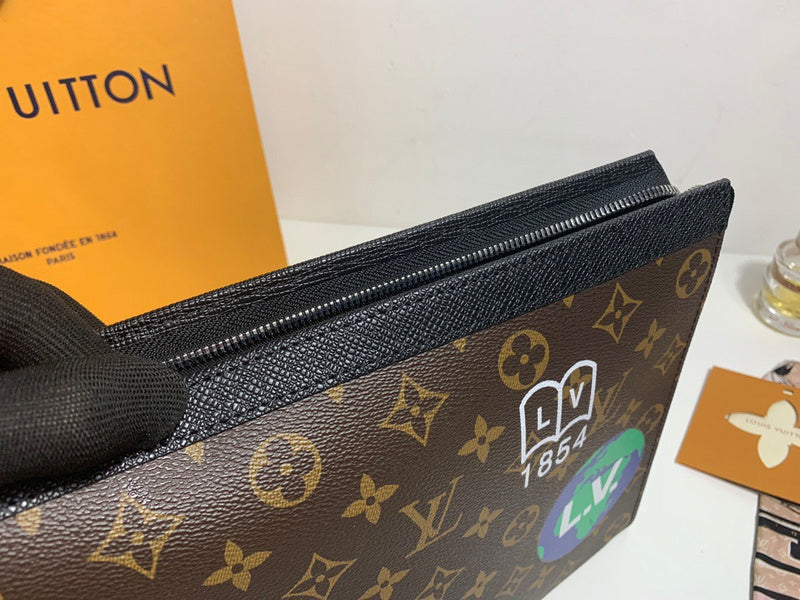 Louis Vuitton Luxury Bags 2760