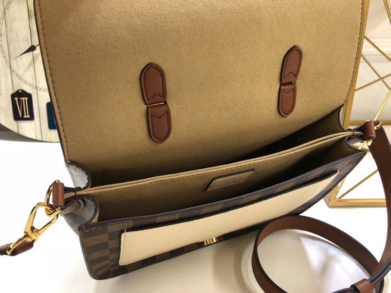 Louis Vuitton Luxury Bags 1879