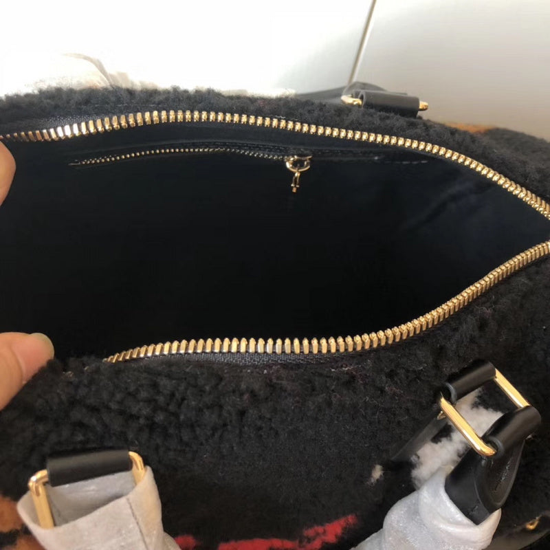 Louis Vuitton Luxury Bags 2659