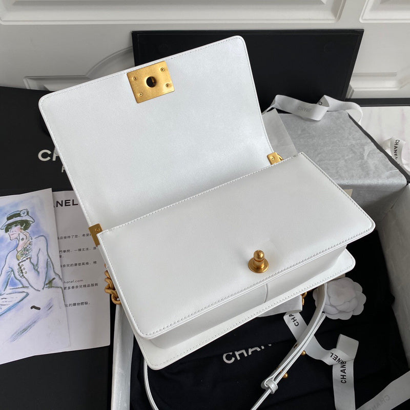 aura-bags - Chanel Bags - 7428