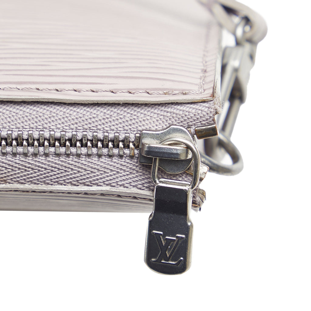 LOUIS VUITTON Epi Pochette Accessoires Baguette