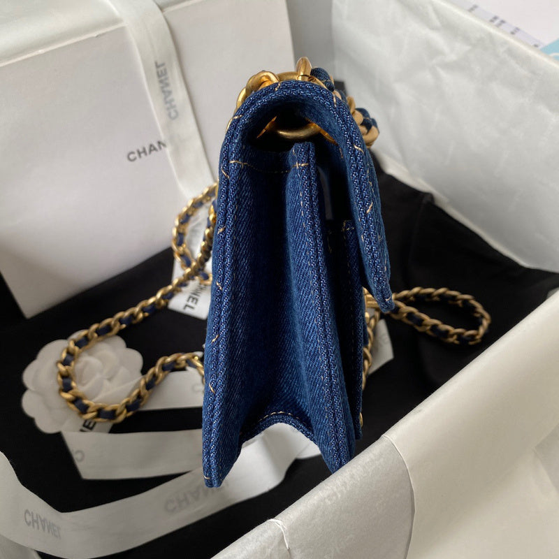 aura-bags - Chanel Bags - 7505