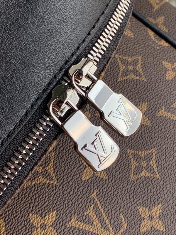 Louis Vuitton Luxury Bags 2815
