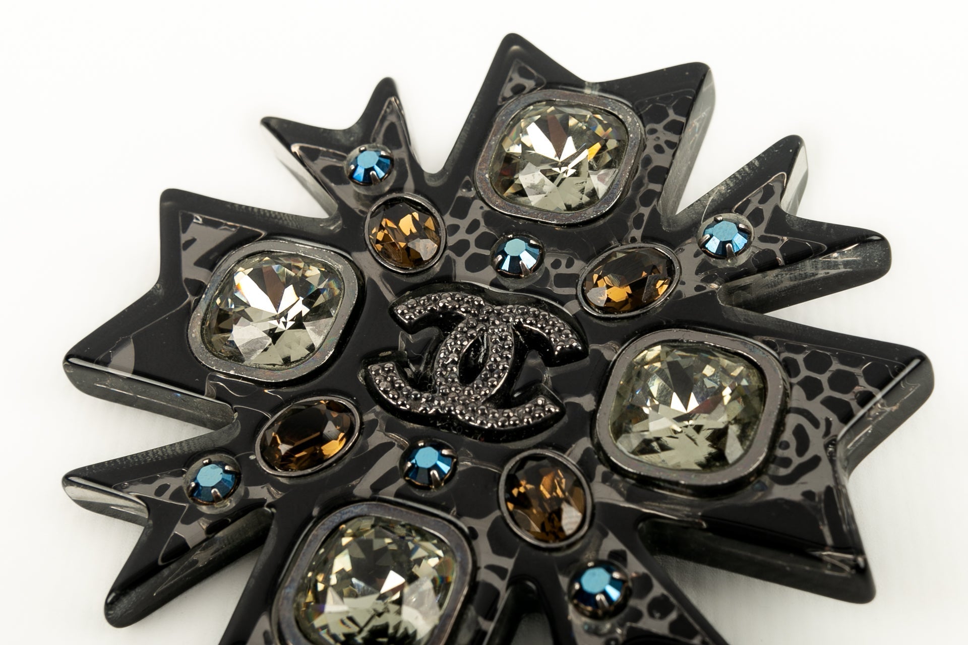 Broche cc Chanel 2006