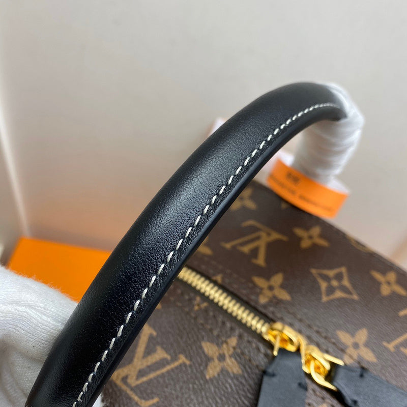 Louis Vuitton Luxury Bags 1866