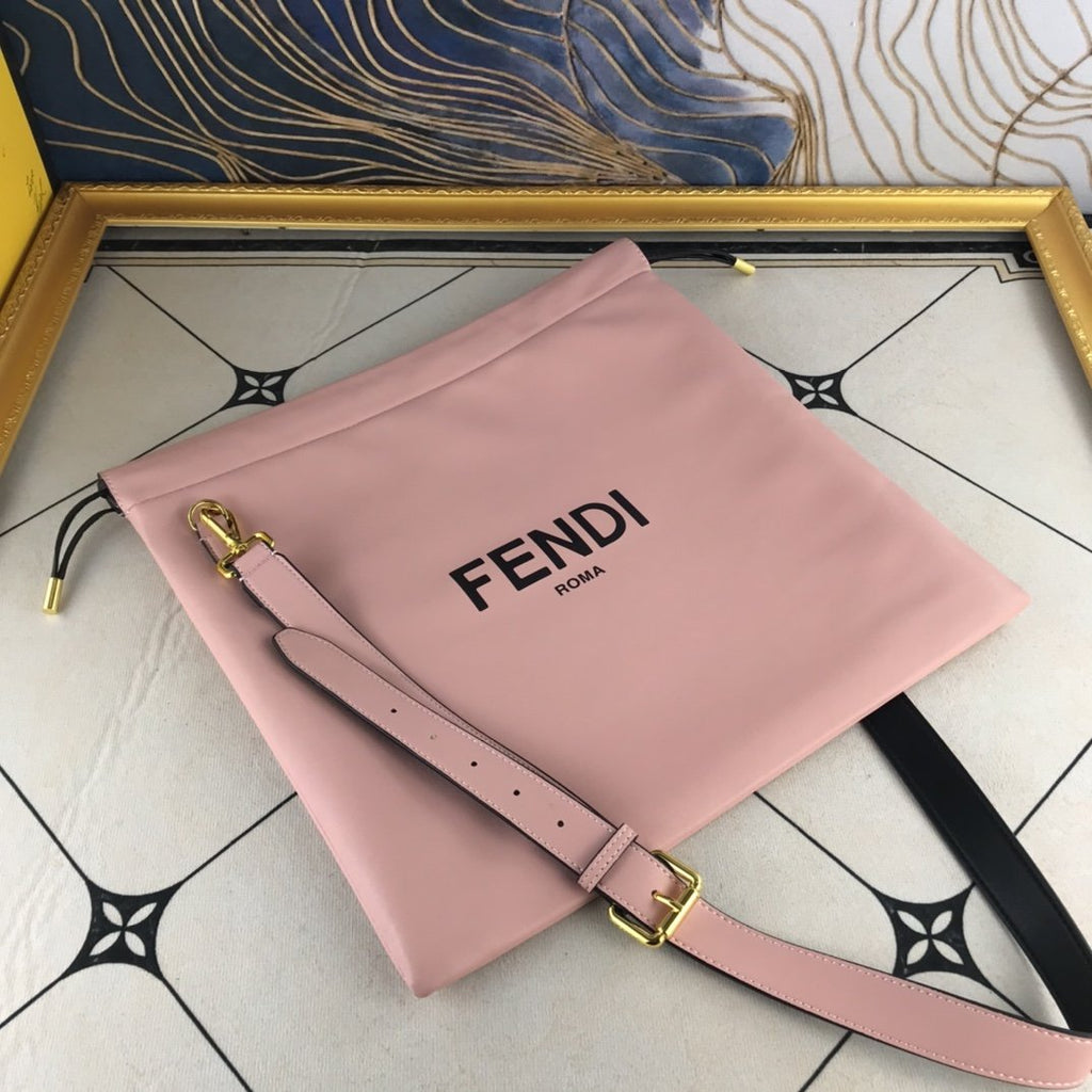 Designer Handbags Fendi 044
