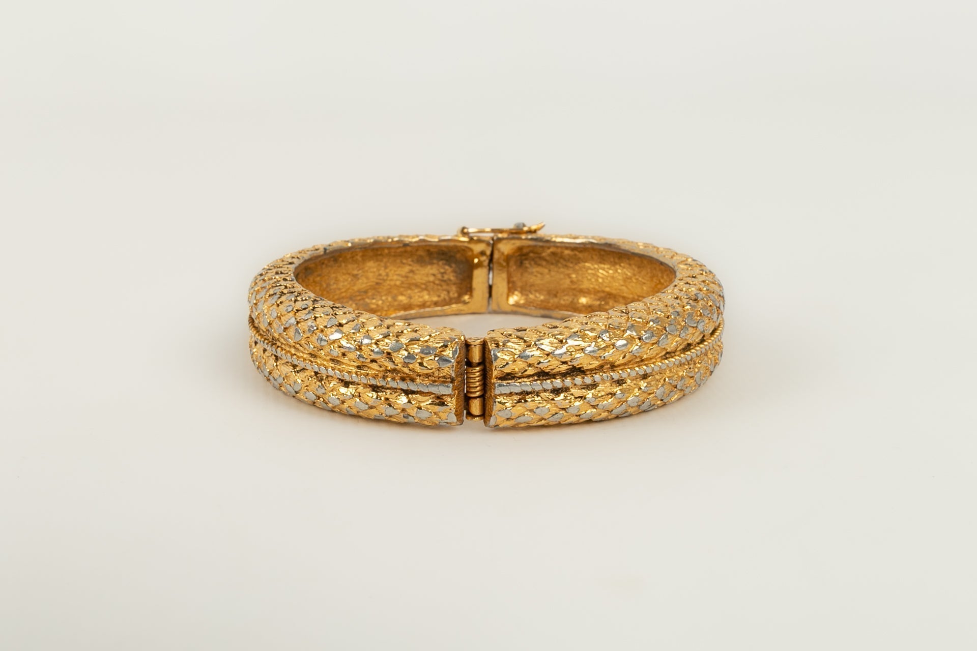Bracelet jonc Chanel