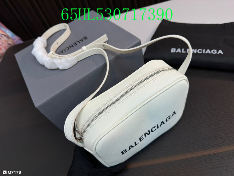 Aura Bags - BGA Bags - 1702
