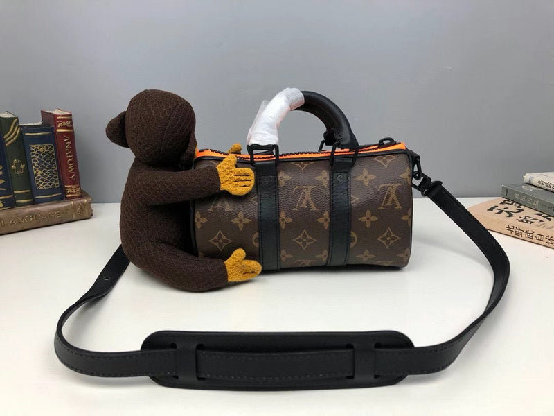 Louis Vuitton Luxury Bags 2475