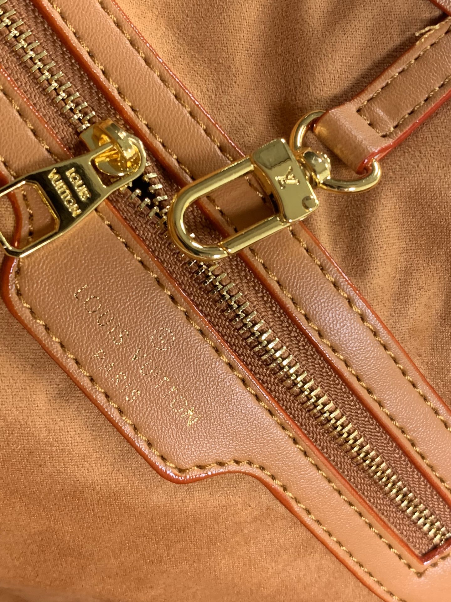 Designer Handbags louis vuitton 100