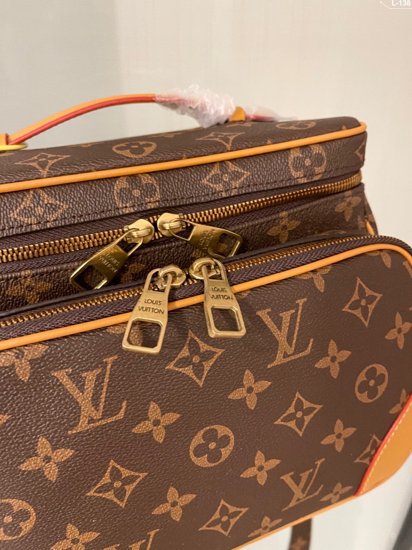 Aura Bags - Luxury Handbags Louis Vuitton 515