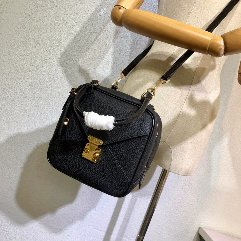 Louis Vuitton Luxury Bags 1905