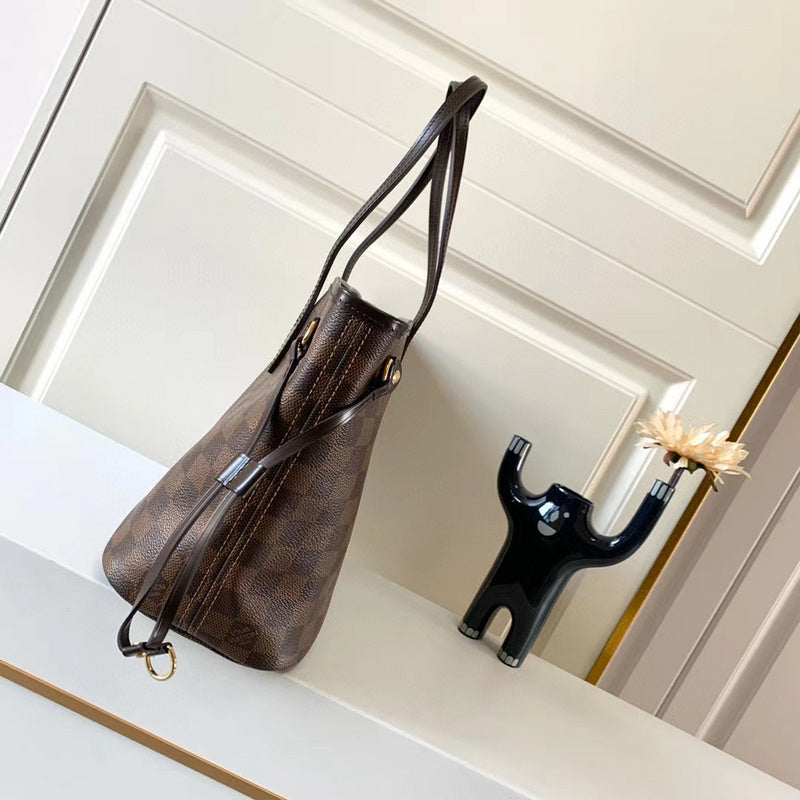 Louis Vuitton Luxury Bags 2463