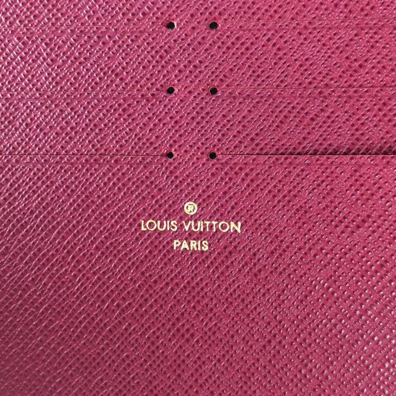 Louis Vuitton Luxury Bags 2608