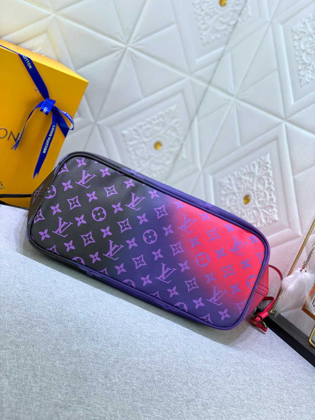 New Bag Louis Vuitton  649