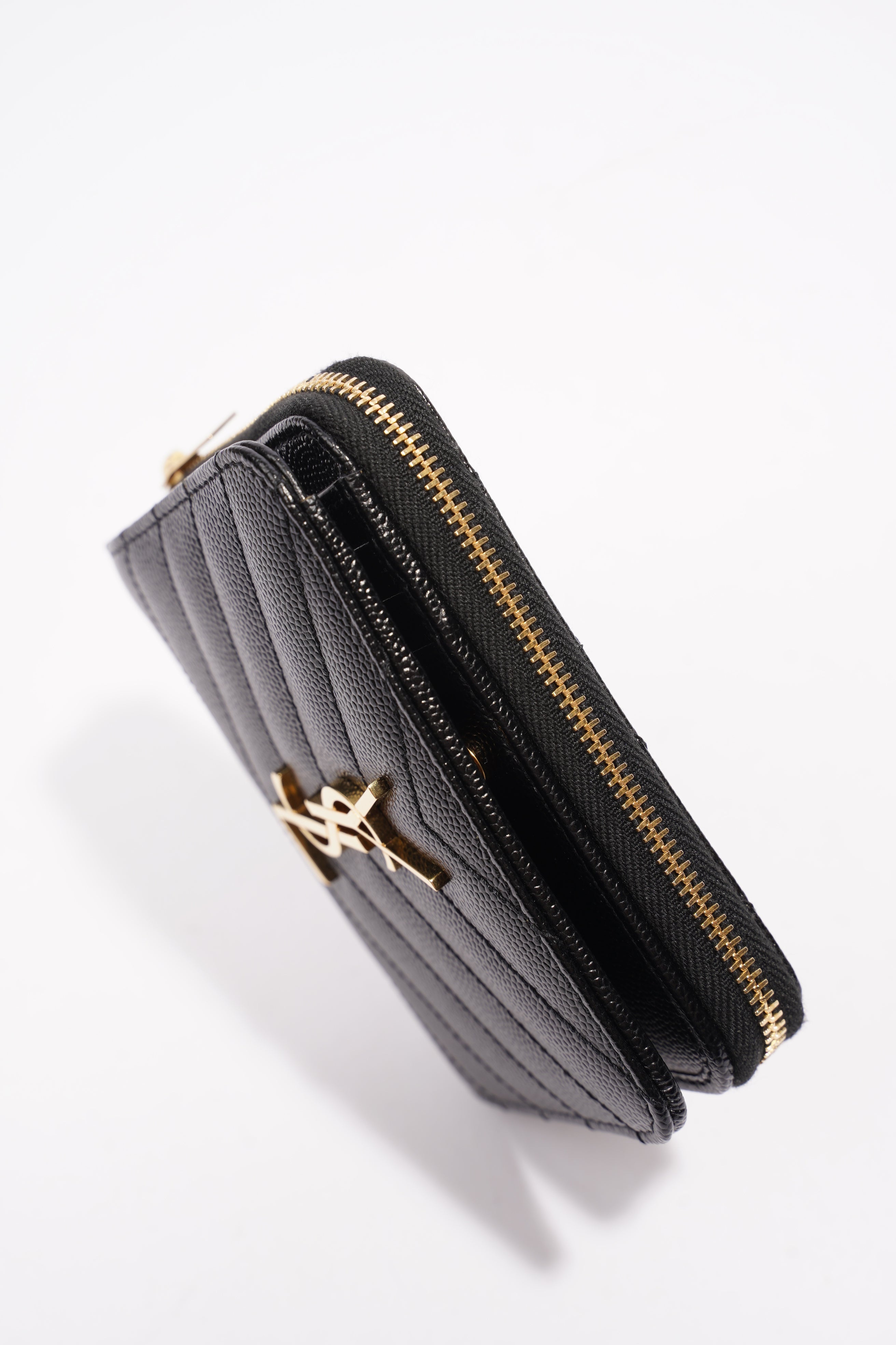 Saint Laurent Brand-Plaque Chevron-Quilted Black Grained Leather Small