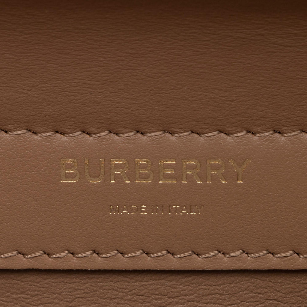 Burberry Calfskin Faux Leather Stingray Print Title Mini Shoulder Bag (SHF-HqdZVy)