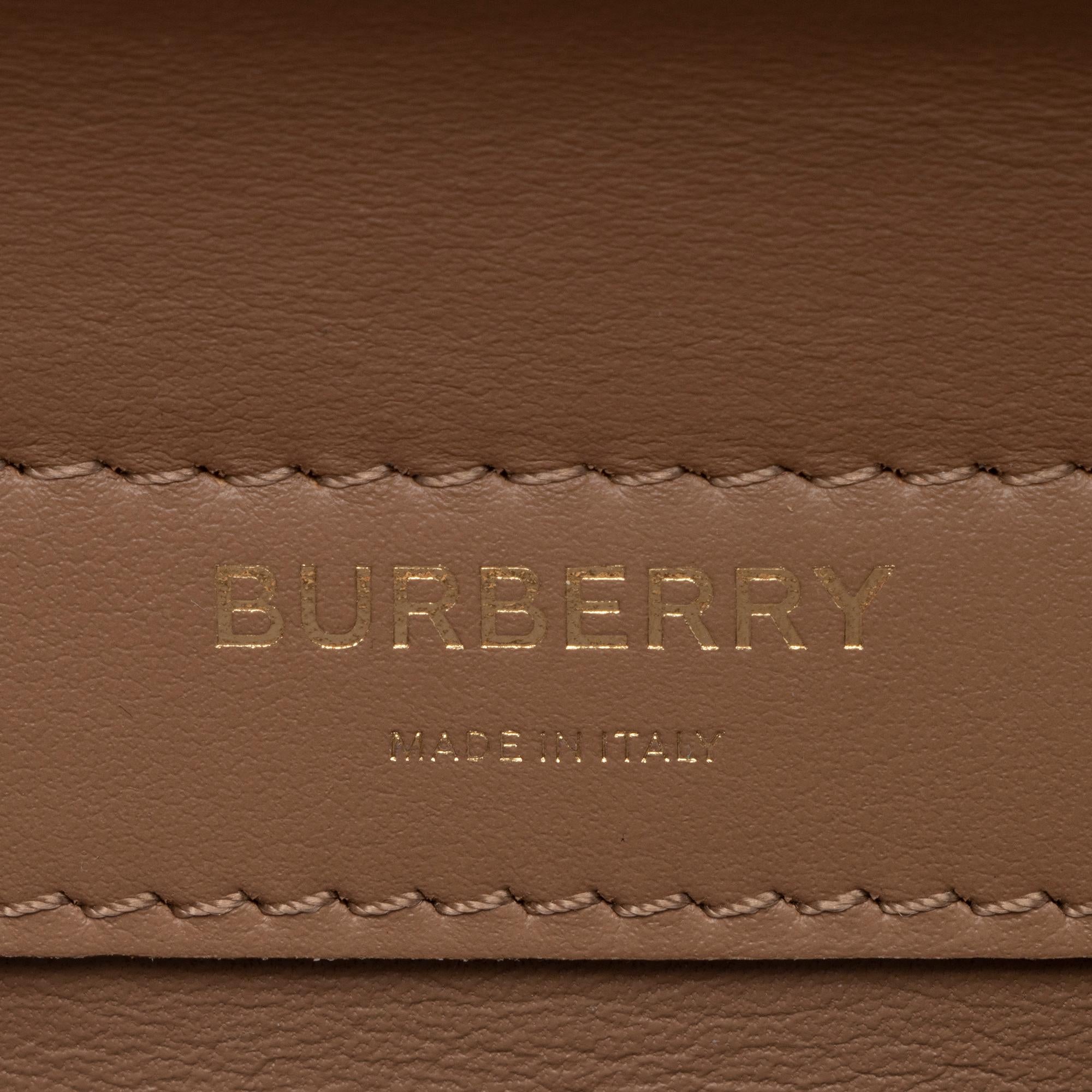 Burberry Calfskin Faux Leather Stingray Print Title Mini Shoulder Bag (SHF-HqdZVy)