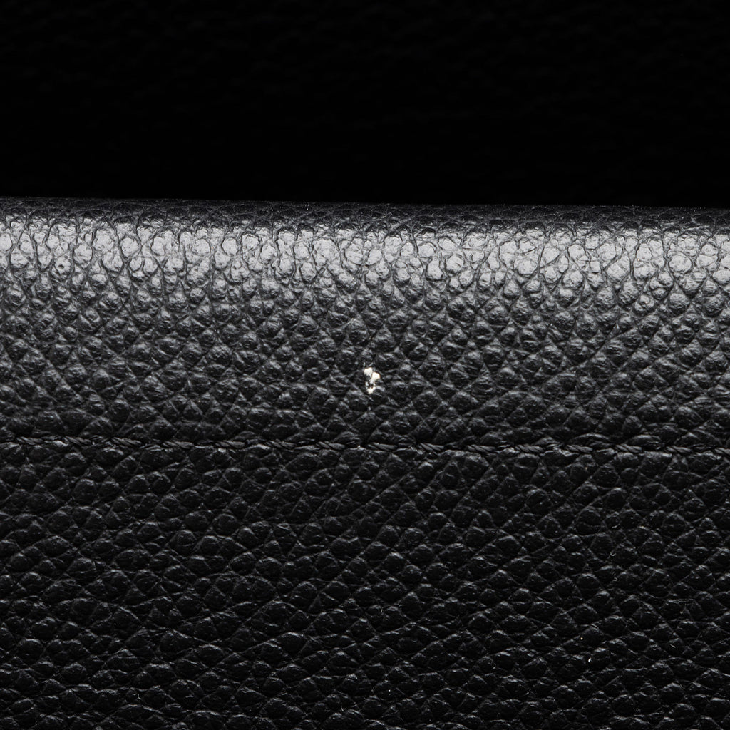 Burberry Calfskin Title Medium Tote (SHF-9V2VK1)