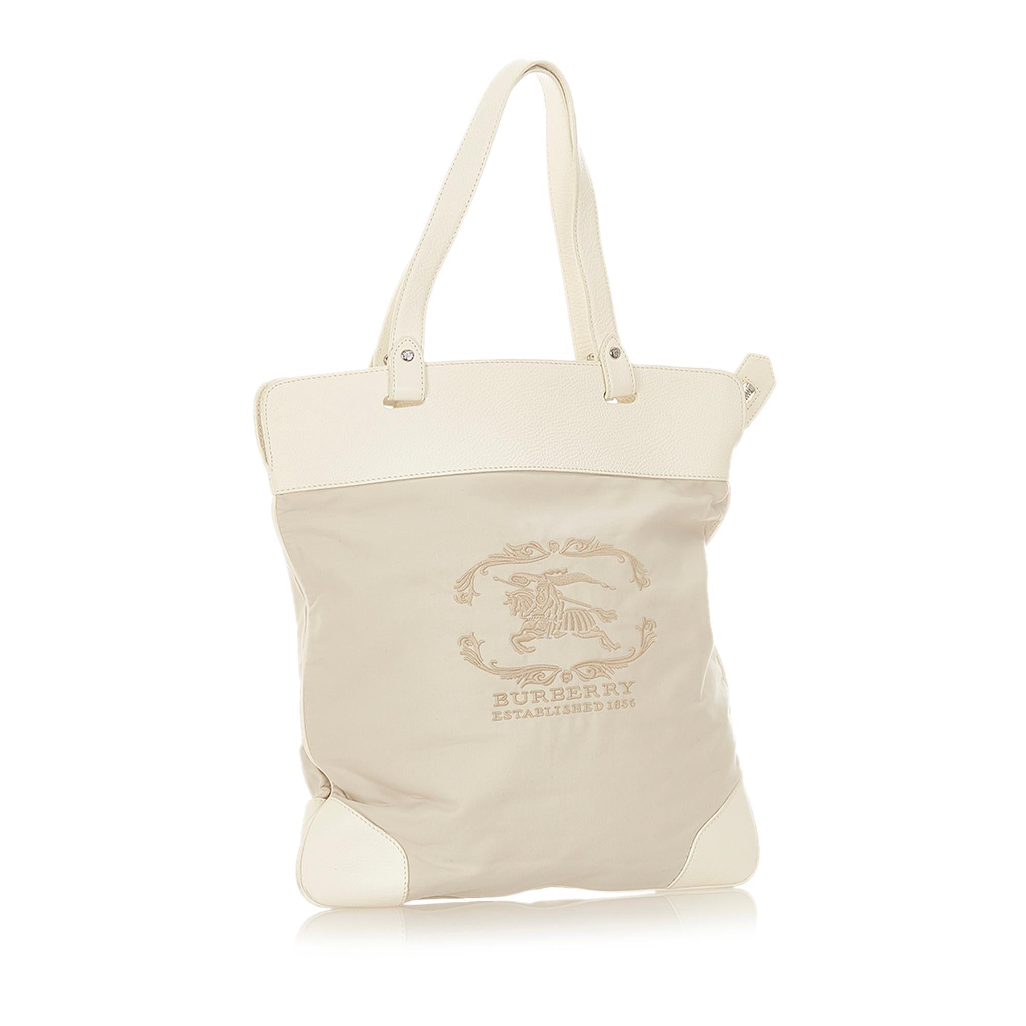 Burberry Canvas Tote Bag (SHG-20021)