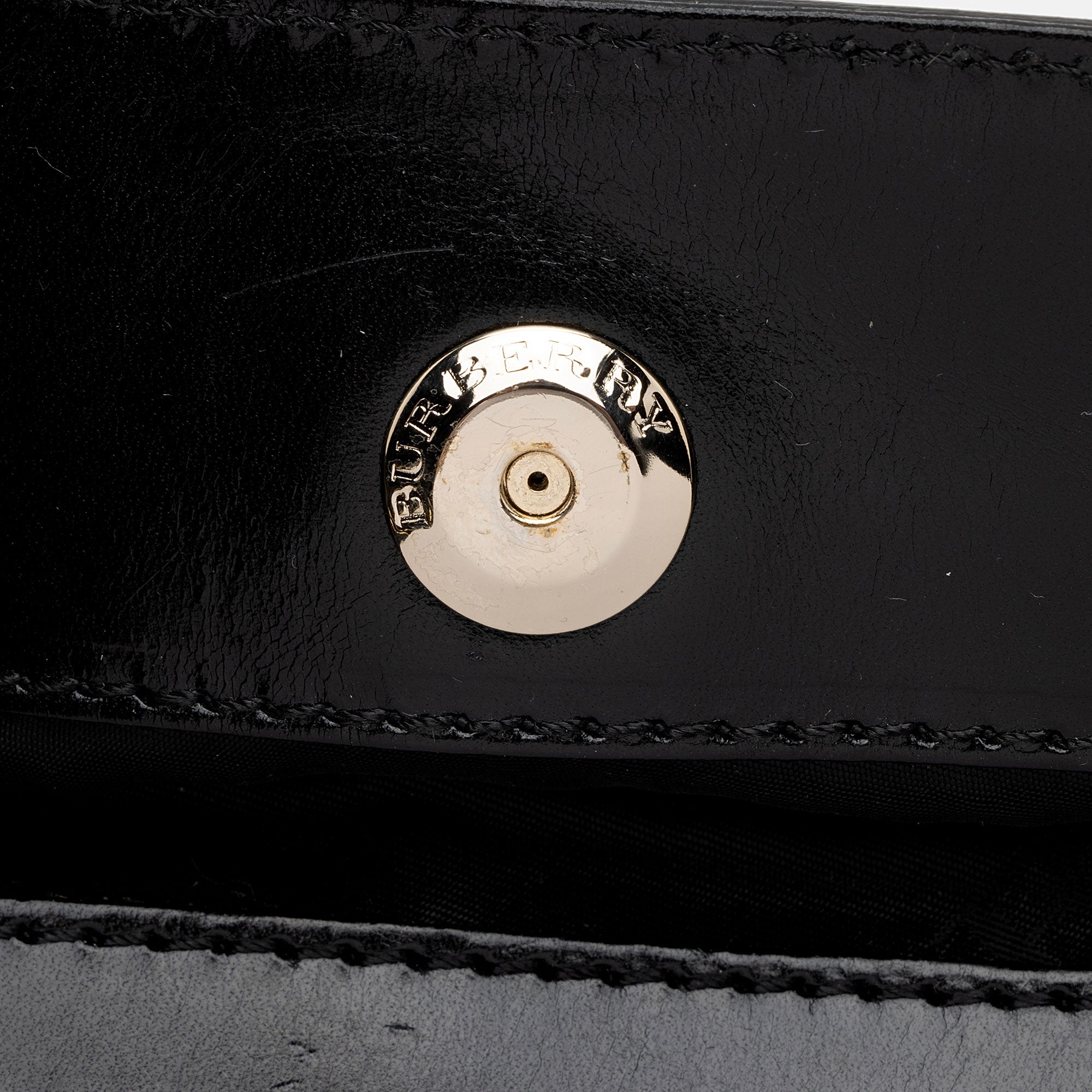 Burberry Lambskin Hepburn Convertible Tote (SHF-FHPl7M)
