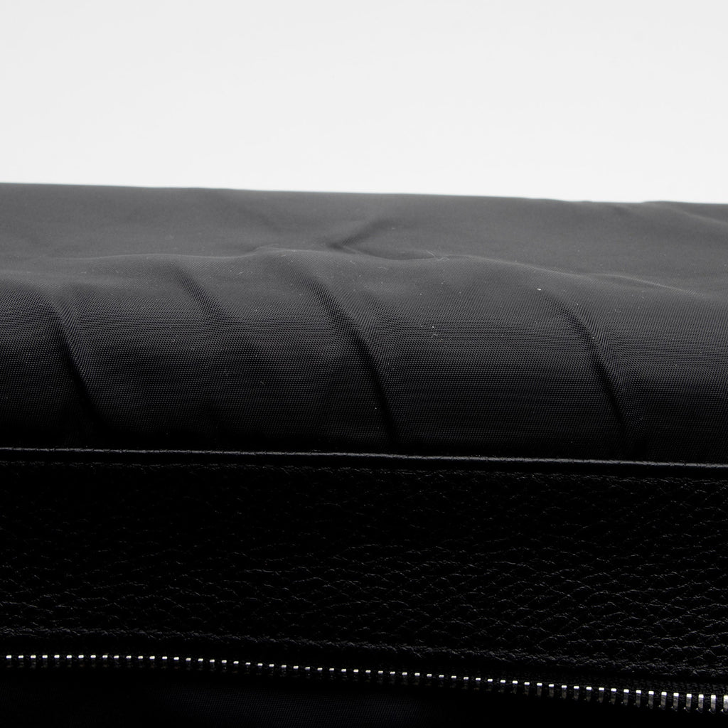Burberry Leather Bruno Messenger Bag (SHF-GEHFL3)