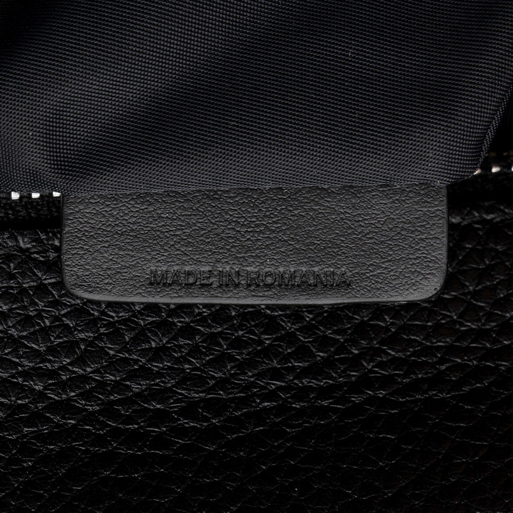 Burberry Leather Bruno Messenger Bag (SHF-GEHFL3)