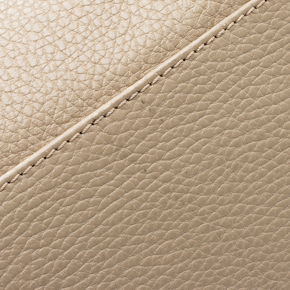 Burberry Leather Horn Toggle Tote (SHF-20525)