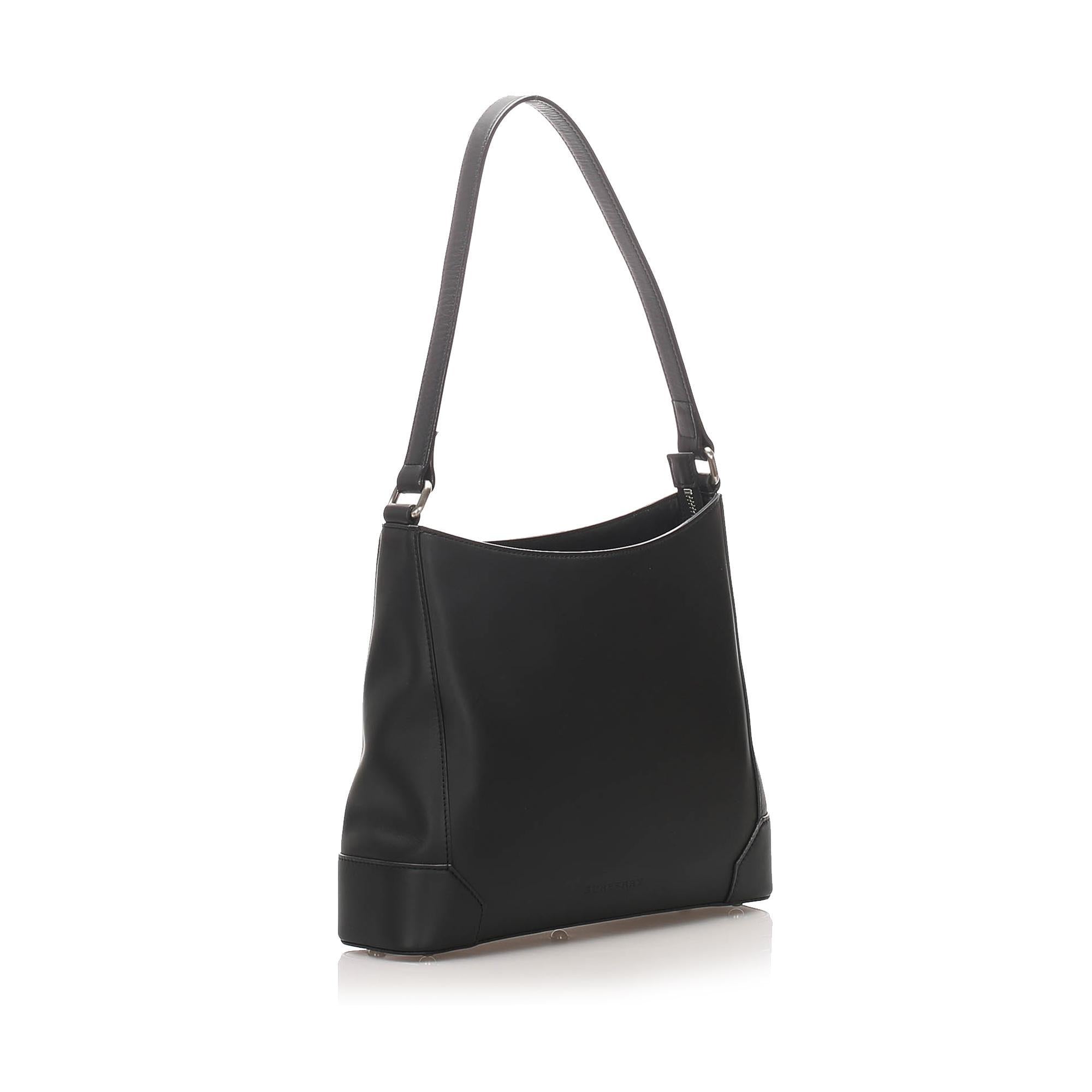Burberry Leather Shoulder Bag (SHG-10758)