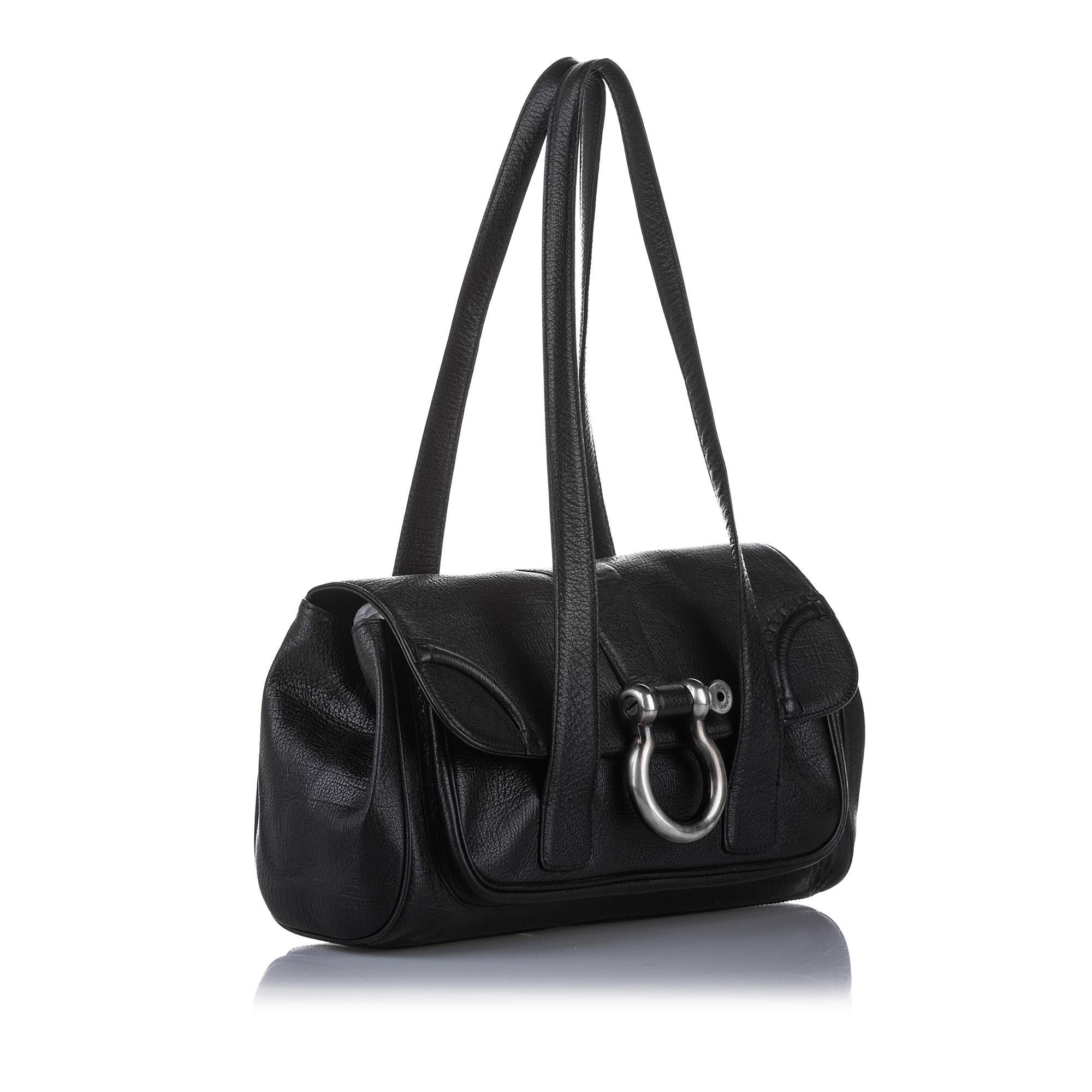 Burberry Leather Shoulder Bag (SHG-11186)