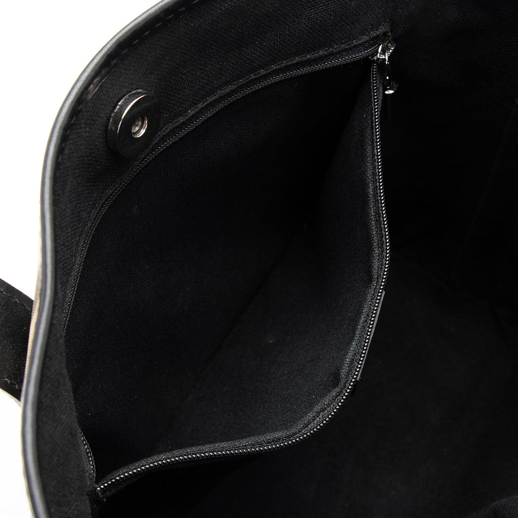 Burberry Nova Check Leather Studded Medium Tote (SHF-QGyTPK)