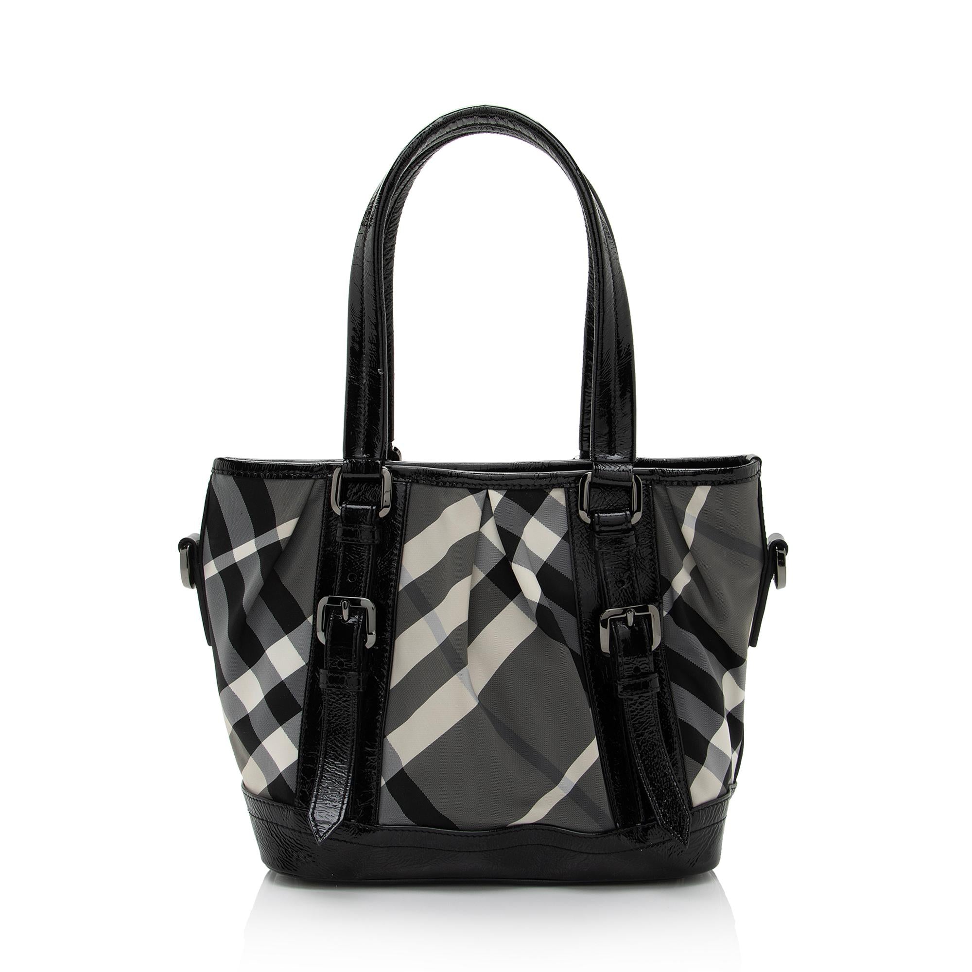 Burberry Nylon Beat Check Lowry Small Tote (SHF-7JwJMZ)