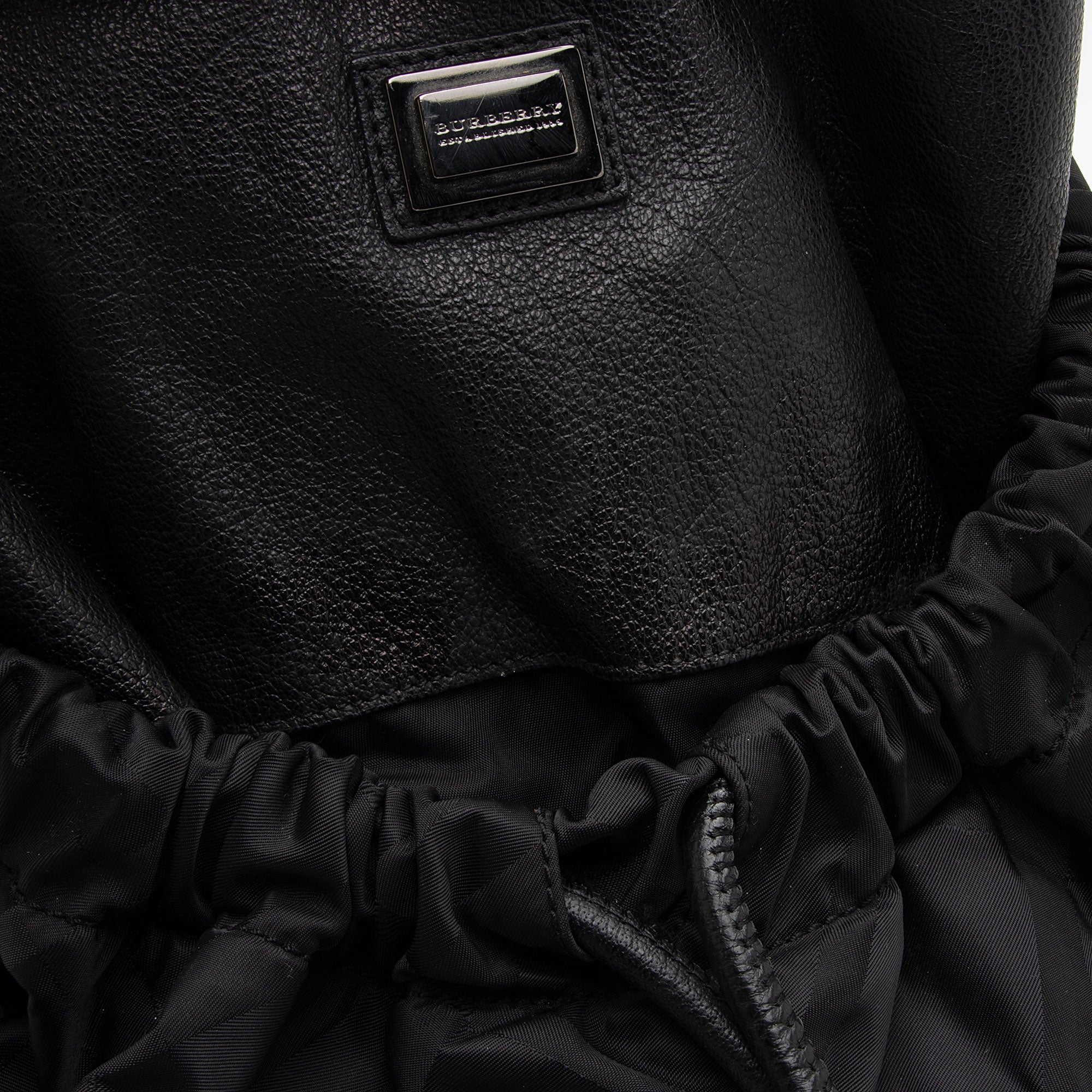 Burberry Nylon Check Large Hobo (SHF-o0QWiZ)