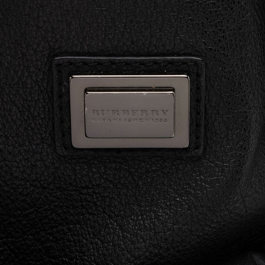 Burberry Nylon Check Large Hobo (SHF-o0QWiZ)