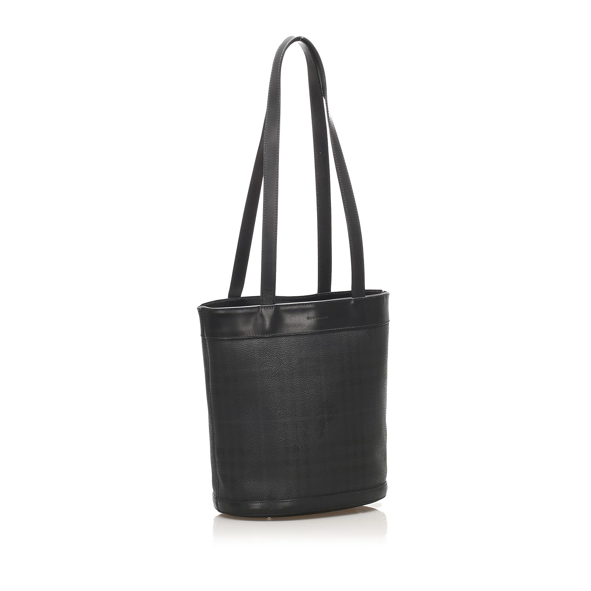 Burberry Smoke Check Coated Canvas Shoulder Bag (SHG-13166)