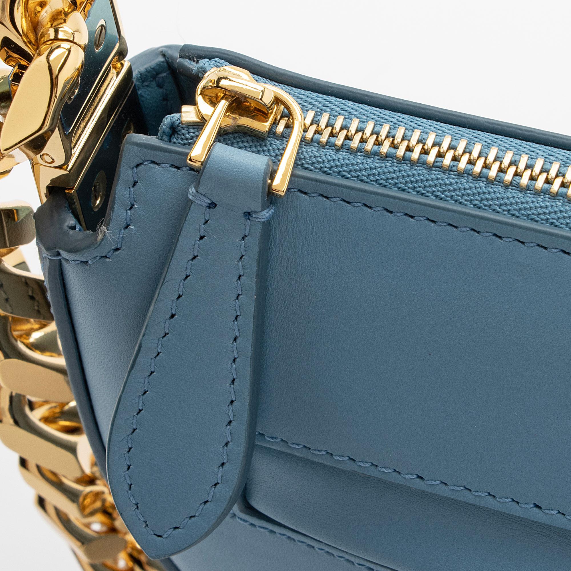 Burberry Smooth Calfskin Olympia Chain Mini Shoulder Bag (SHF-OHo89z)