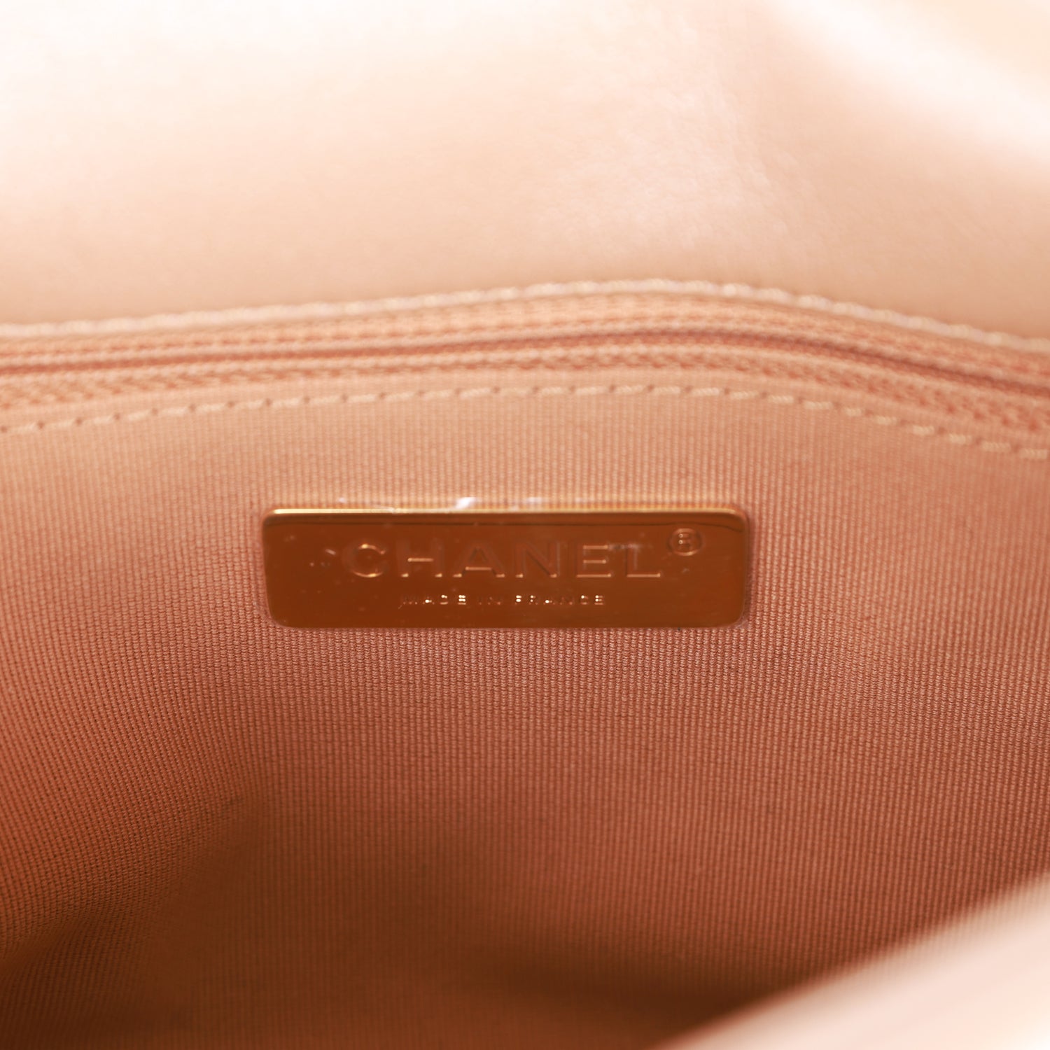 Chanel Medium 19 Flap Bag Beige Iridescent Calfskin Mixed Hardware