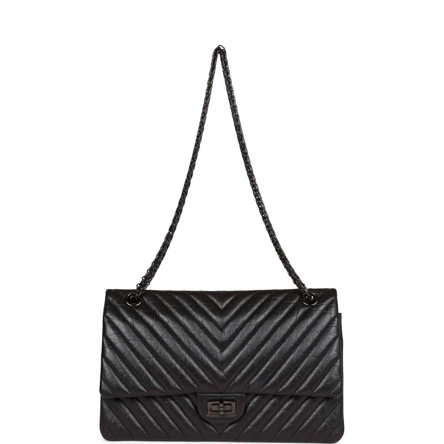 Pre-owned Chanel 226 Reissue 2.55 SO Black Chevron Calfskin Black Hardware