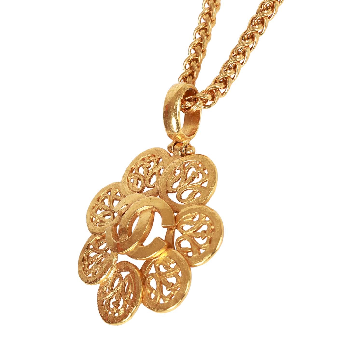 Vintage Chanel Gold Plated Interlocking CC Medallion Necklace