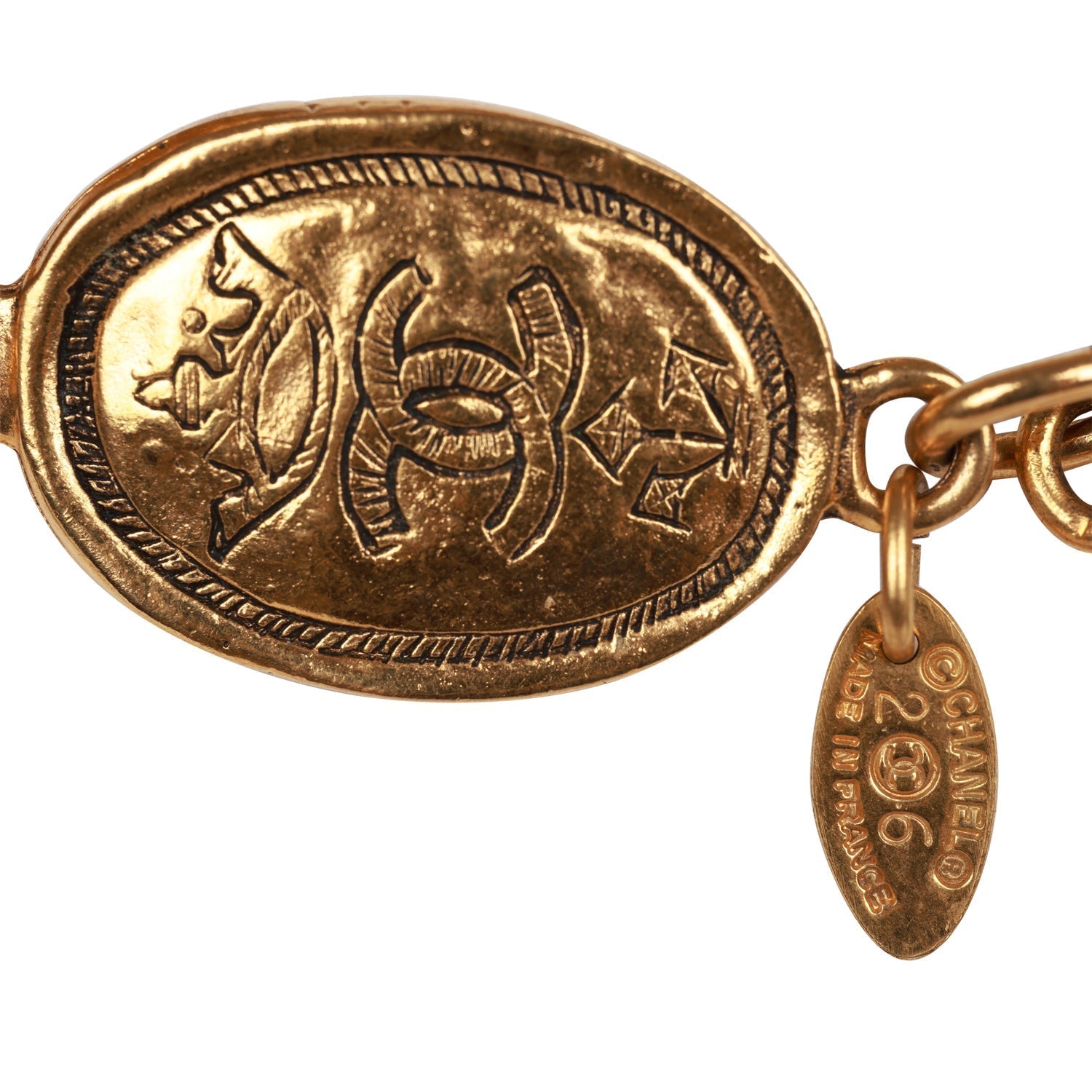 Vintage Chanel Gold Plated CC Oval Coin Charm Sautoir Necklace