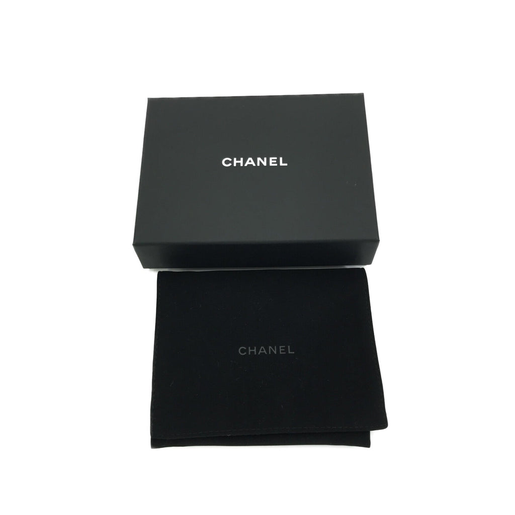 CHANEL Classic Flap Lambskin Card Holder on Chain Crossbody Bag