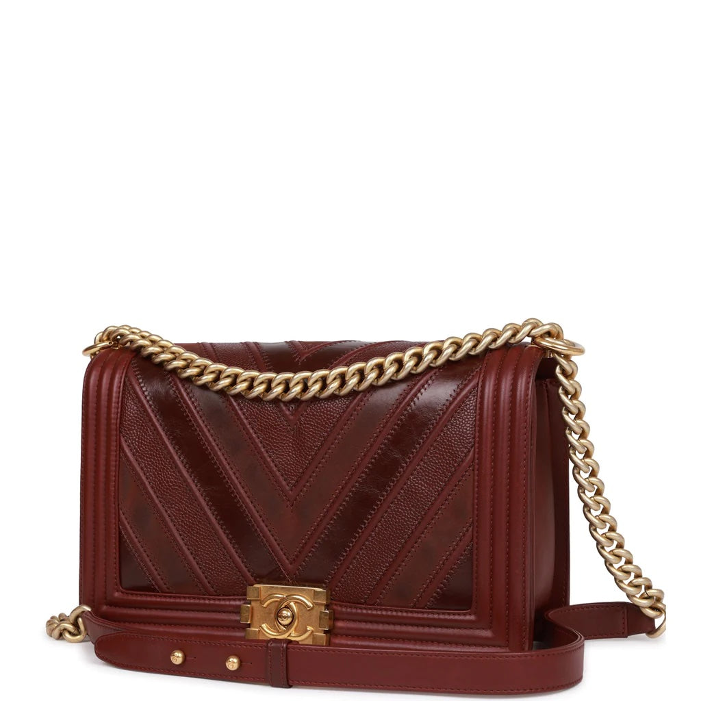 CHANEL CHEVRON QUILTED LAMBSKIN BOY BAG NEW MEDIUM